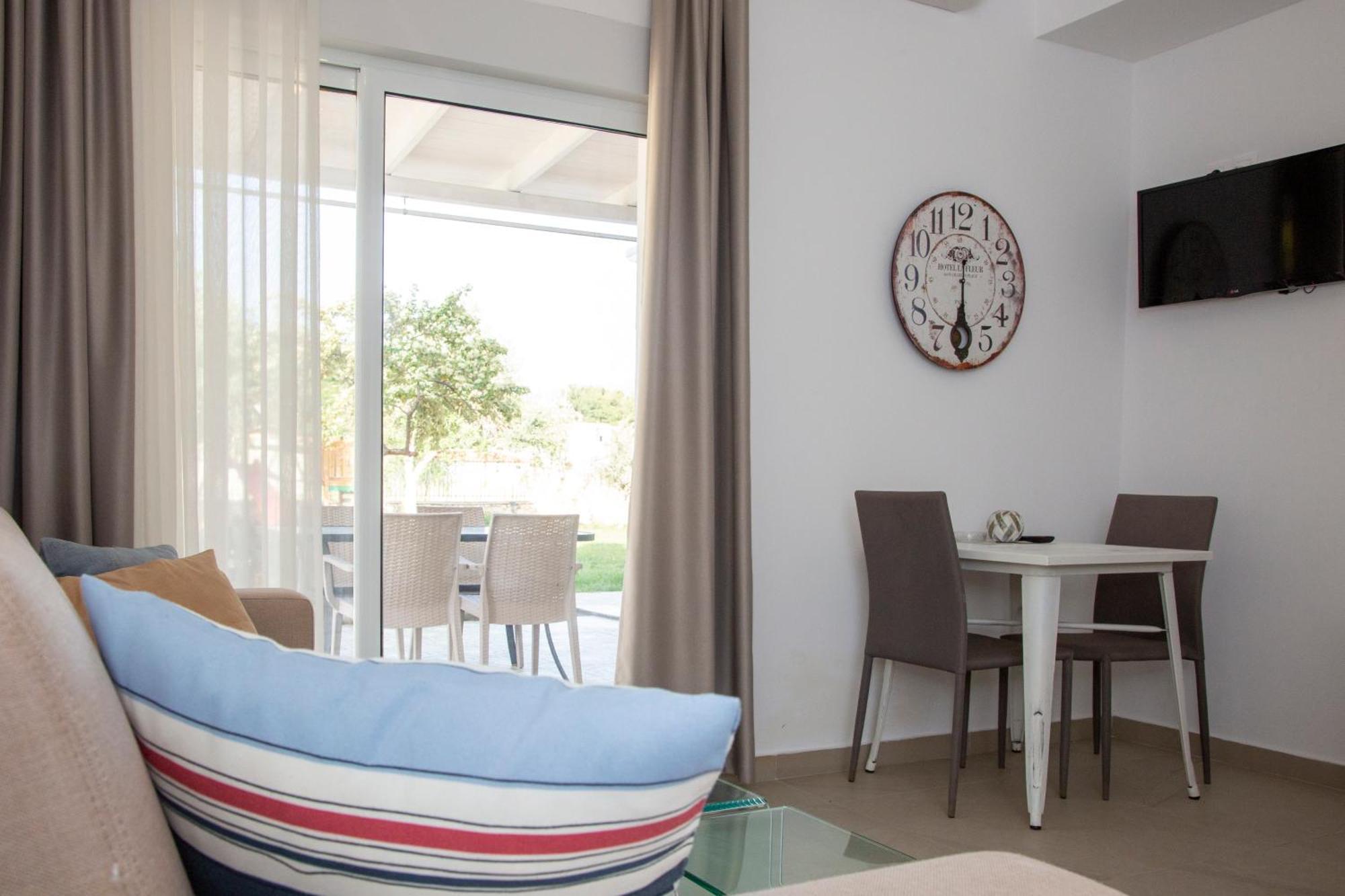 Thasos Blue Apartments Prínos Dış mekan fotoğraf